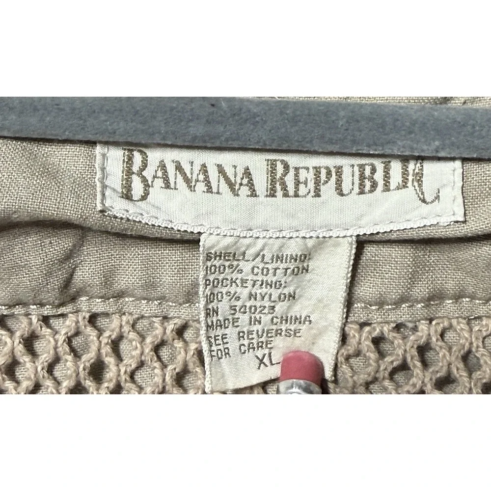 Vintage Banana Republic Safari Vest XL Khaki Fishing Hunting Multi Pocket Mesh